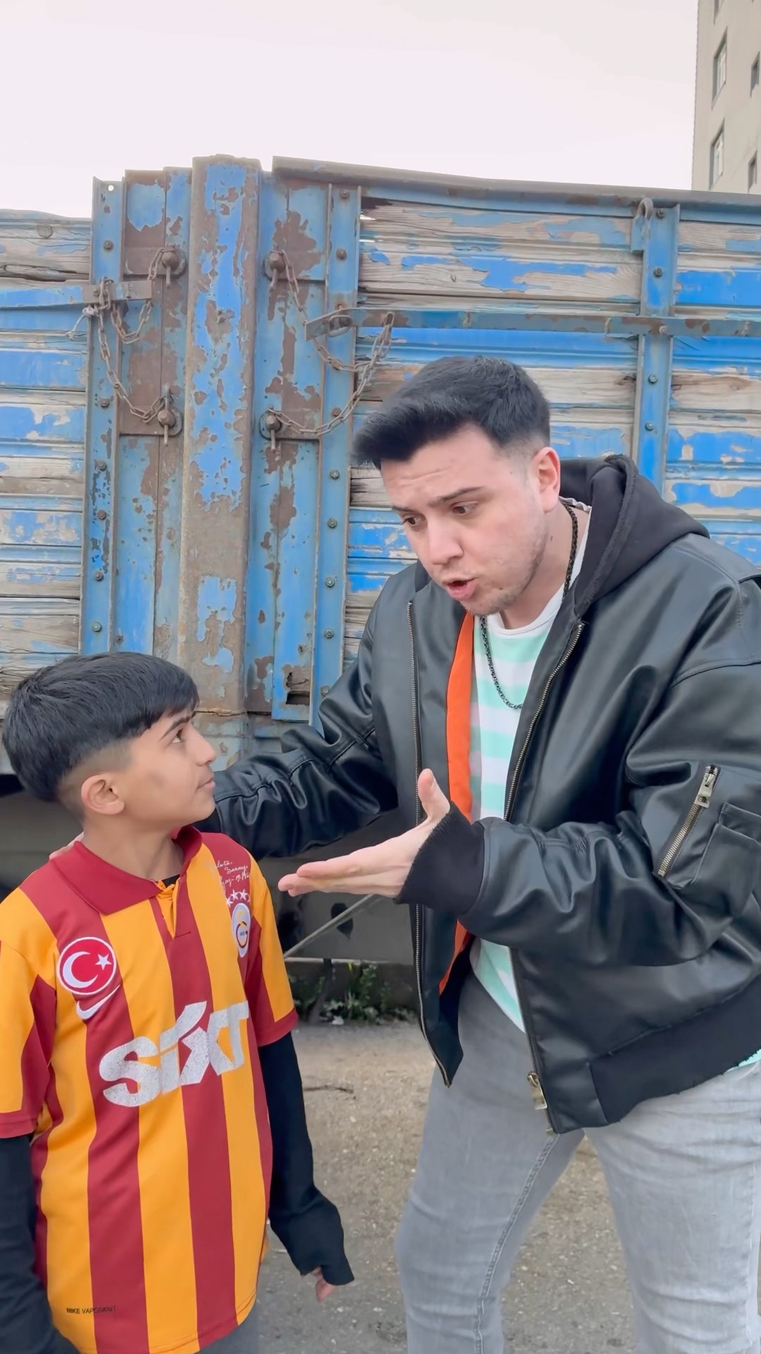 Semih Varol | ÇOCUĞA YARDIM ETTİM | #semihvarol #shorts