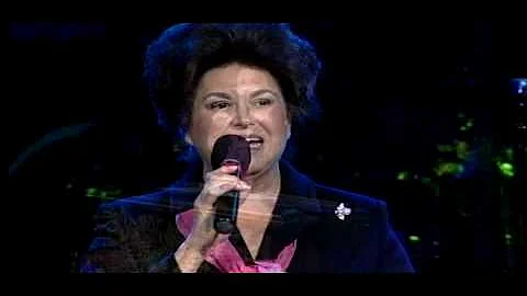 Wanda Phillips singing "He'll Be Enough"