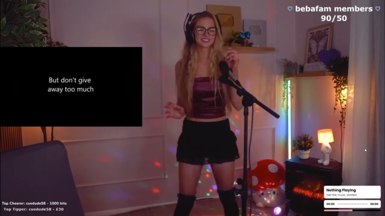 Бебахан поёт песню Golden Touch - Razorlight