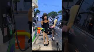 Drag queens pump gas in small town (scary)