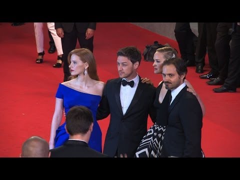 Video: James McAvoy: Biografi, Karier, Dan Kehidupan Pribadi