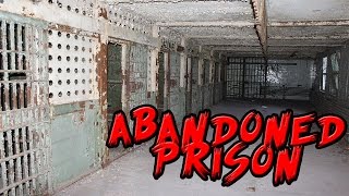 Abandoned Prison Exploration
Previous Video: http://bit.ly/2ck0Gva
Connors Twitter: https://twitter.com/peck5671
My Website: http://ScareTheater.com
My friend, Connor, and I decided to head down to an abandoned prison about an hour and a half away from us to take a look inside. We had a lot of fun!
My Social Media:
Twitch: http://twitch.tv/ScareTheater
Twitter - http://www.twitter.com/ScareTheater
Facebook - http://www.facebook.com/TheScareTheater
Instagram - http://instagram.com/EricW484
Music Used:
Myuuji - Lunatic
Myuuji - Misconception
Myuuji - Somethings Wrong Abandoned Prison Exploration