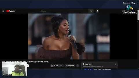 Reagindo a Aya Nakamura Performs "Fly" Live at Vogue World: Paris