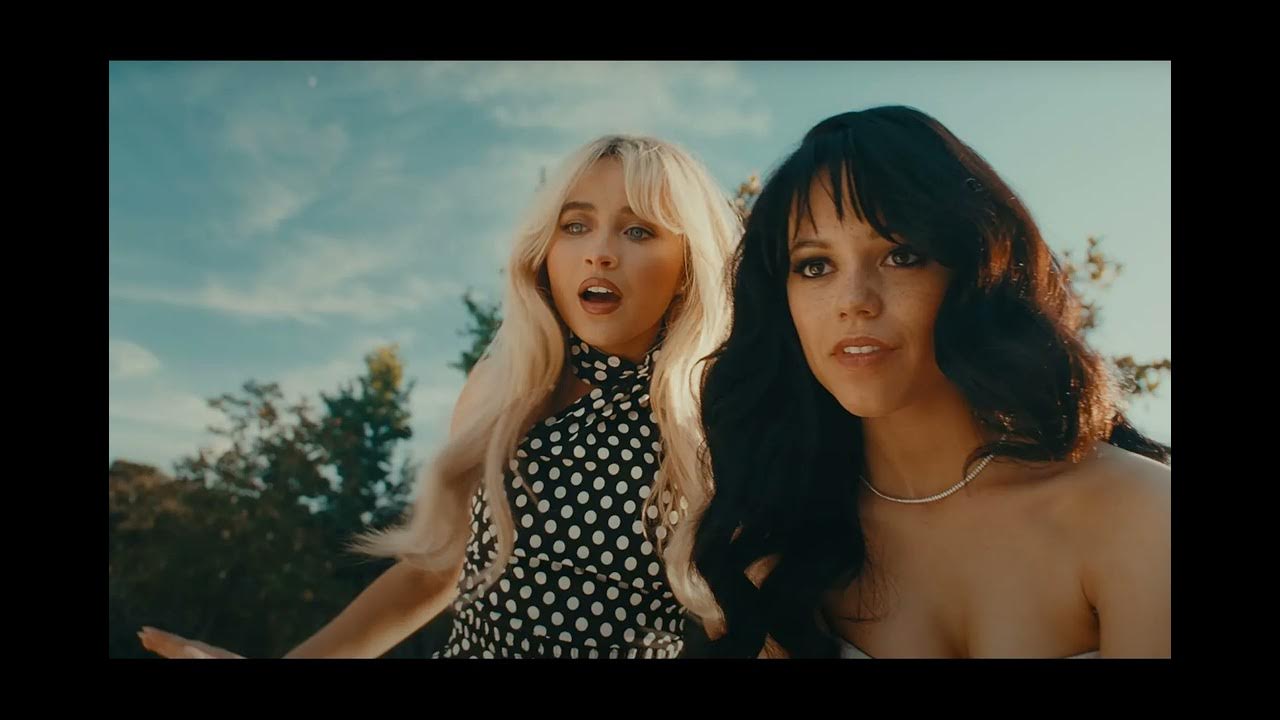 Клип сабрины на песню taste. Леденящие душу приключения сабрины тройка ведьм. Sabrina "yeah, yeah". Клип сабрины на песню taste. Видеоклипы сабрины.