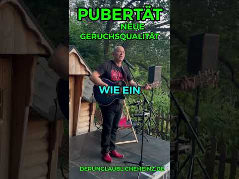 Comedy über Pubertät, Familie und Kinder.