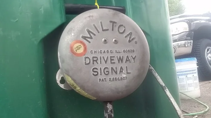 Milton driveway signal on gravel driveway