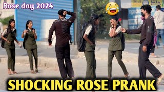 SHOCKING ROSE PRANK!🌹കണ്ടം വഴി ഓടി🤣🔥 #prank #public