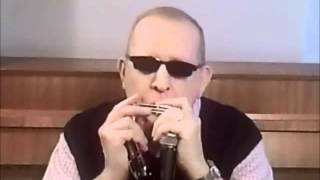 Gary Murray plays Blues number SWEET HOME CHICAGO on Chromatic & Diatonic Harmonicas chords