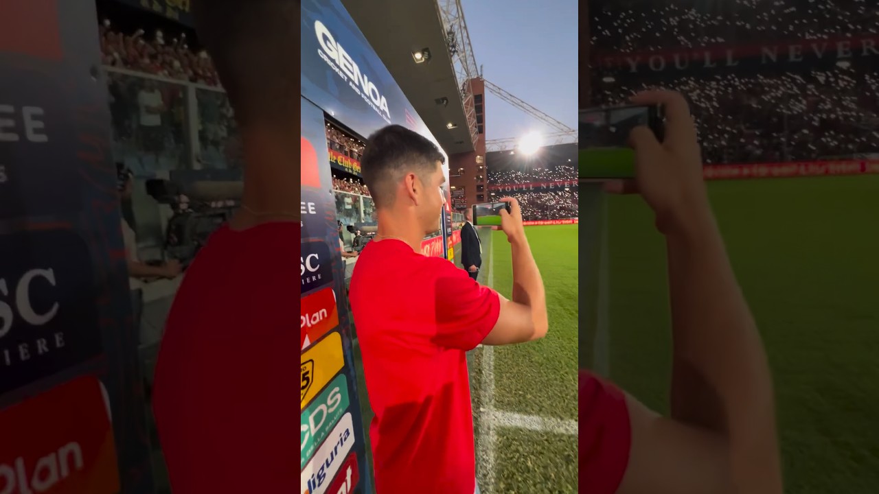 Ruslan Malinovskyi reaction to local Genoa fans