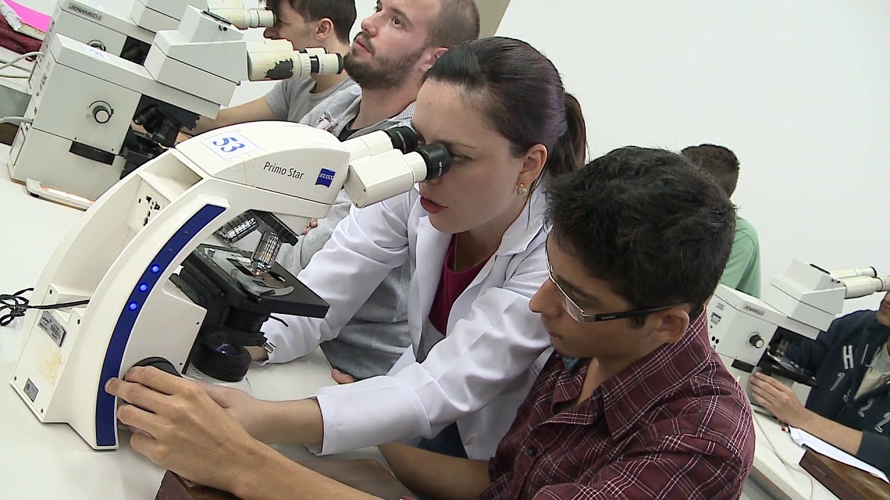 Guia de Profissões | Ciências Biomédicas