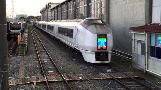 651系 ヘッドマークがフルカラーLED化！ - YouTube