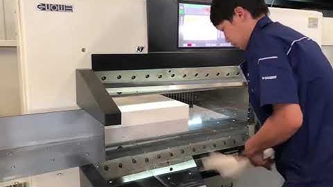 GUOWEI Paper Cutting Machines Make Print Tech Automation.