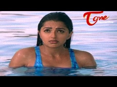 Missamma Comedy Scene Between Hot Bhumika | Sivaji - NavvulaTV - YouTube