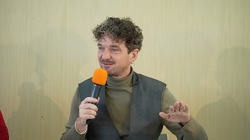 Working conditions and systemic factors impacting cultural work | Solidarities of care