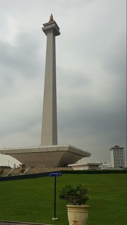 tugu monas jakarta/monumen nasional