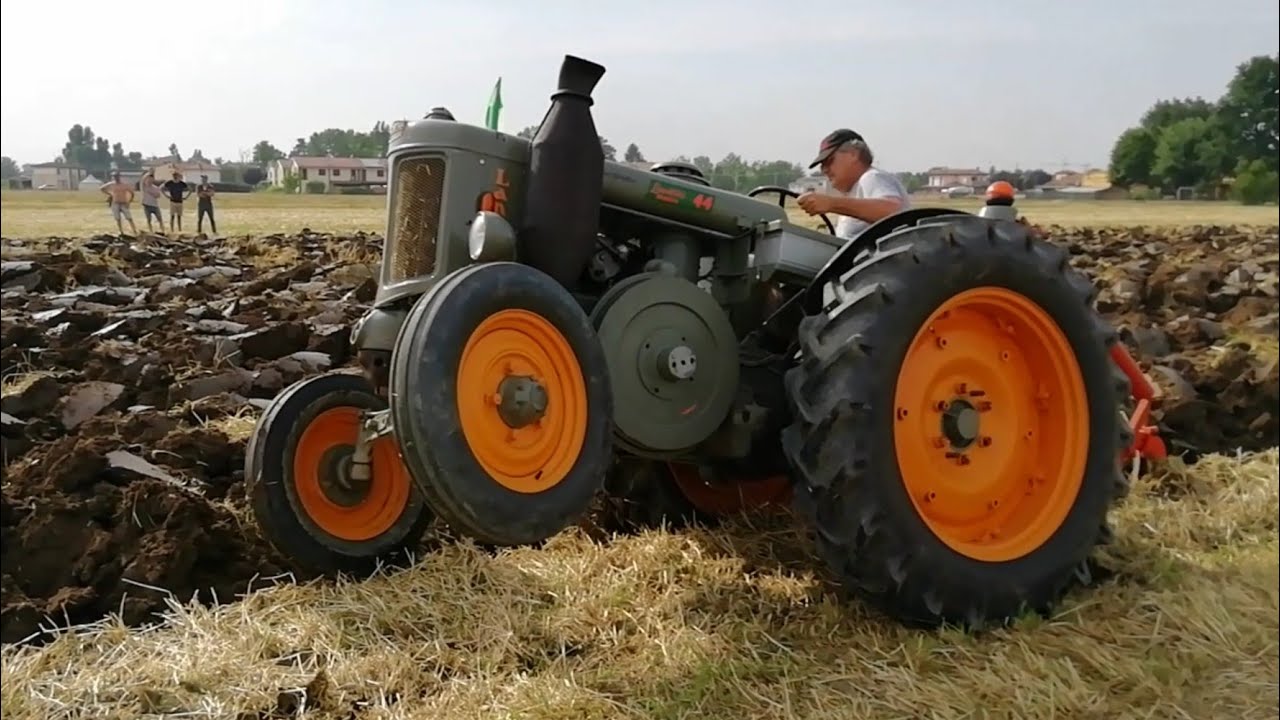 Trattori d'epoca per passione: Il Testa calda Landini nella storia