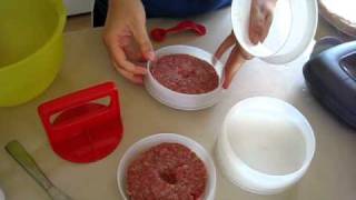 tupperware hamburger press demo