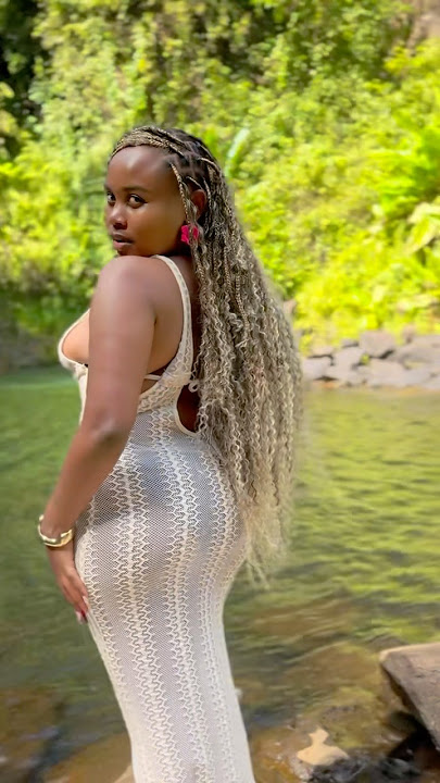 Host wa Alma Show ameiva 🥰🥰