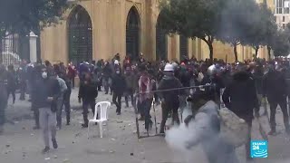 Protests rock Beirut as government wins confidence vote screenshot 3