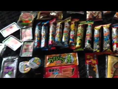 assorted-japanese-junk-food-snacks