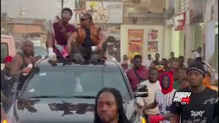 Black Sherif and Nigeria superstar Asake hit the streets of nima 😍😍