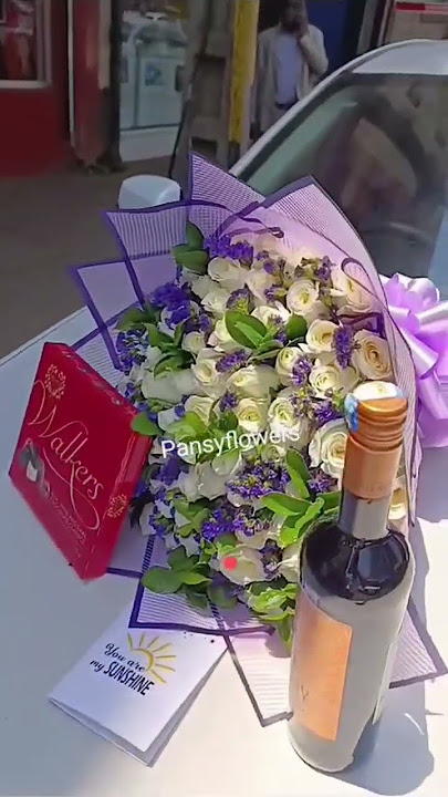 Flowers bouquet,,,call/WhatsApp 0113621432/0710122654