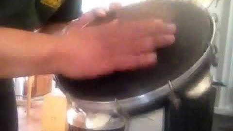 Basic Pandeiro-samba beat displacement