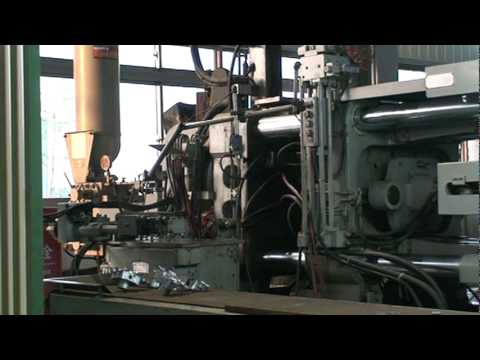 壓鑄加工實況 Aluminum Die Casting Youtube