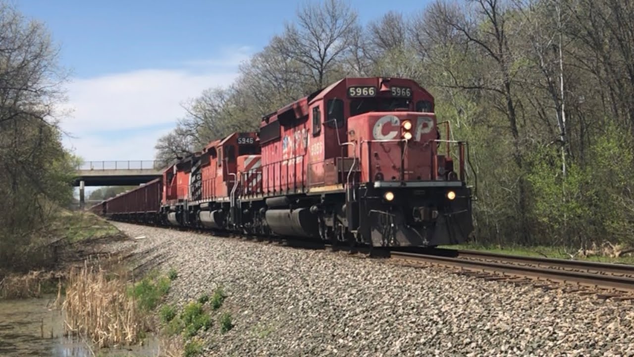 MVPX 3136, CP SD40-2 trio and more. CP railfanning 5/2/20 - YouTube