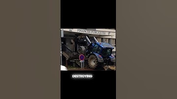 Farmers Destroy the Entrance of the European Parliament 🇪🇺😮 #mindfulness