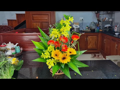 Video Cắm giỏ hoa chúc mừng đơn giản cho người mới bắt đầu ❤ - youtube