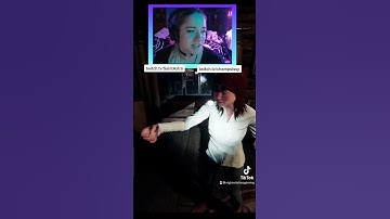 Such cowards 🙈 #phasmophobiagame #ghosthunting #gaming #gamingclips #phasmophobiaclips #shorts