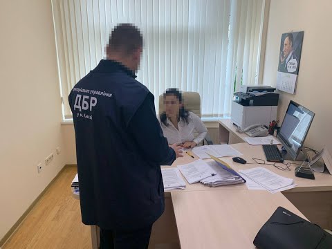 Незаконна забудова в зоні Києво-Печерської Лаври. ДБР провело обшуки в КМДА