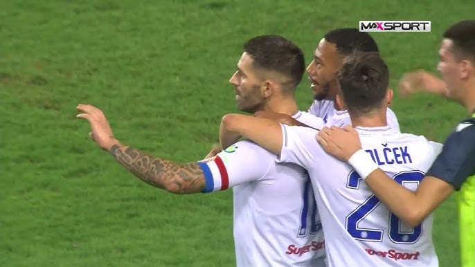 HNK Hajduk Split 2-0 NK Varaždin :: Zusammenfassungen :: Videos