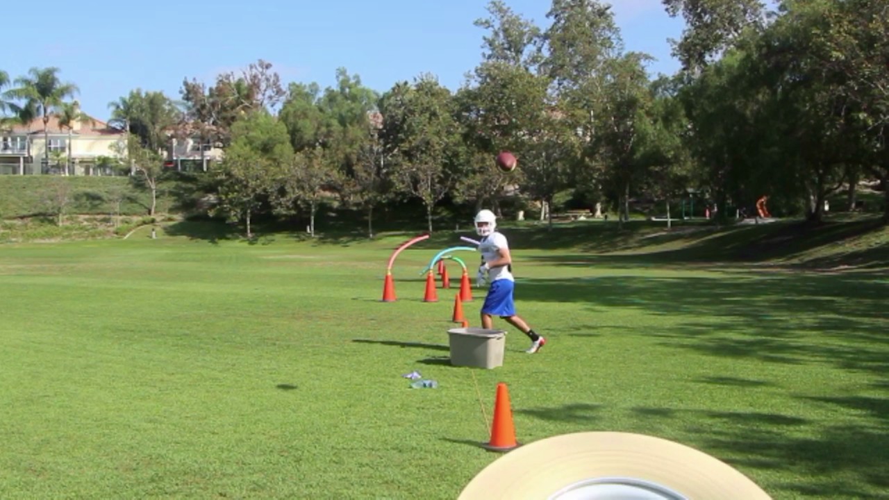 Cole Yoshida (2021)(8/5/17) Jugs Football Machine 70 mph Receiver Hands