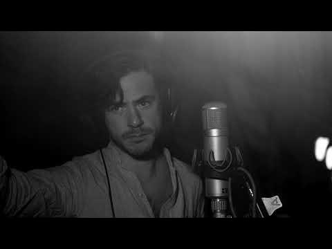 Джек саворетти фото с женой. Candlelight джек саворетти. Jack savoretti what more can i do. Джек саворетти клипы. Jack savoretti the way you said goodbye.