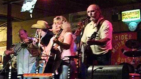 How mountian girls can love(Carolyn Howard and Don...