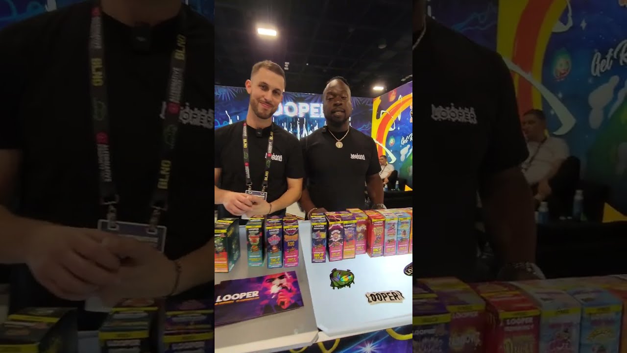 looperverse 👽booth👾🔥Amazing products and Artwork and Vibez🔥