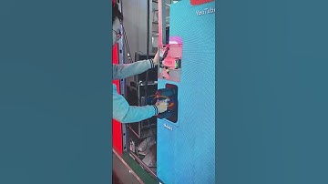 You can use suction cups to maintain this LED screen. #ledwall #leddisplay #ledmodule #eagerled