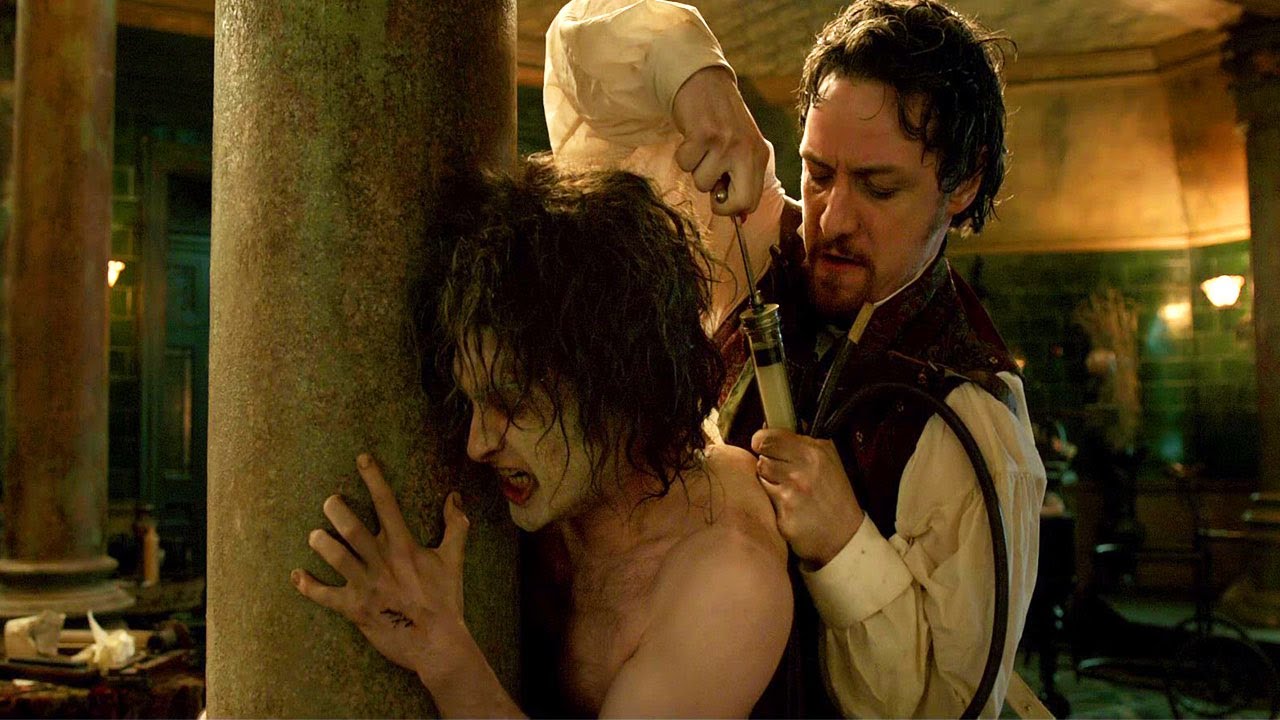 Все издеваются над этим горбатым парнем, но после того, как он выкачивает гной, он становится сли...