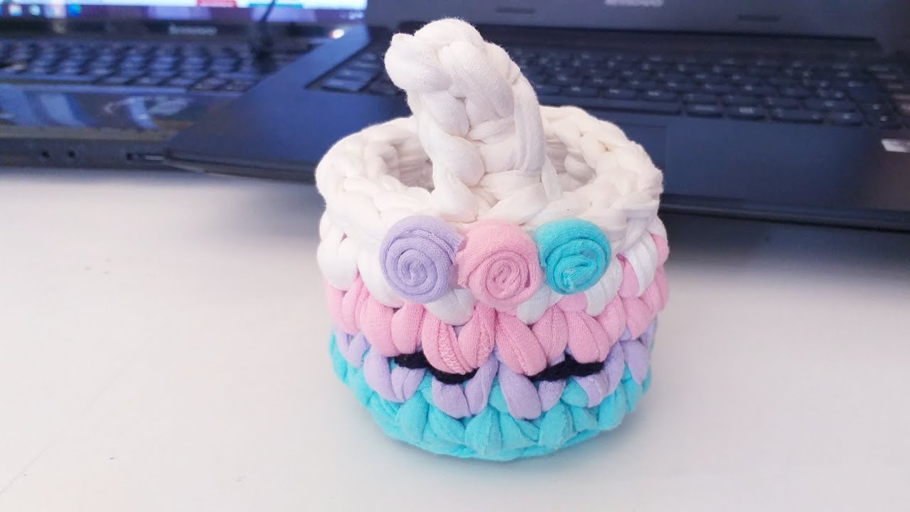 lembrancinha em fio de malha unicornio