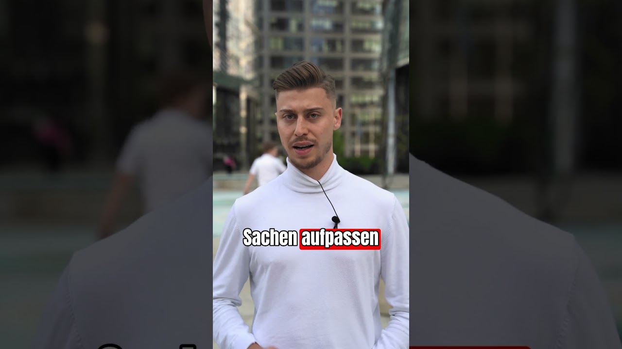 Die hübsche Frau im Fitnessstudio ansprechen