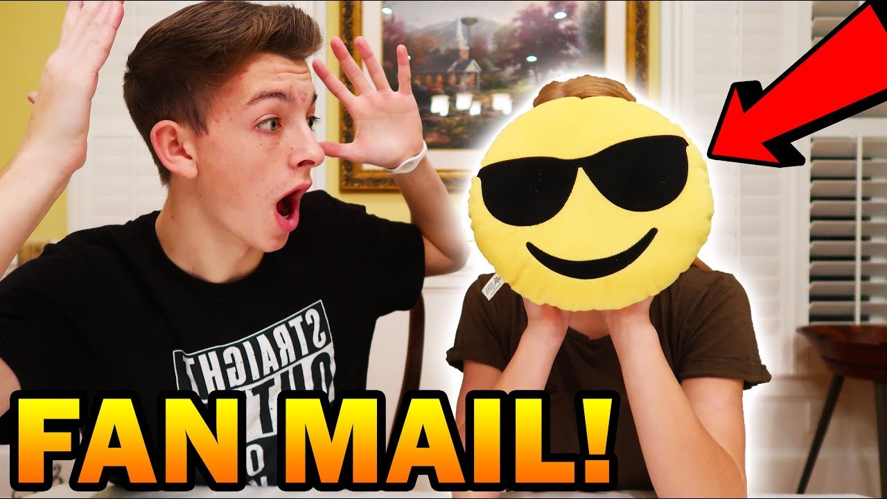 FAN MAIL OPENING W/ SPECIAL GUEST! HARAMBE, MONEY & MORE?!?! (P.O. Box Opening #3)
