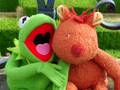Ref:WC_JH84cvEE Kermit et miaouf dans la voli�re