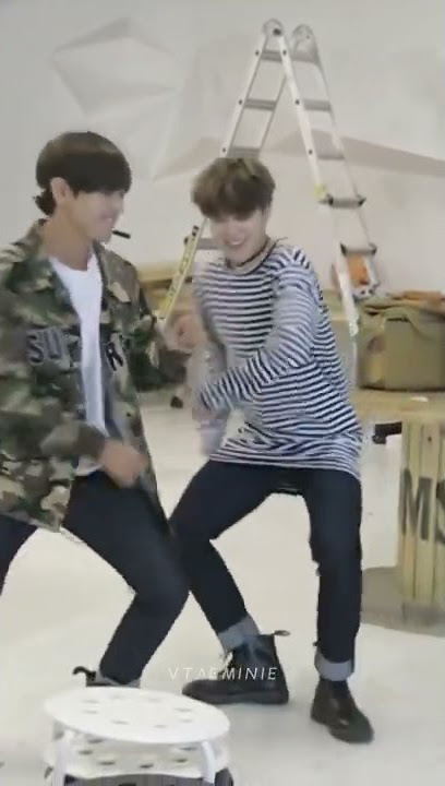 vmin joget filter koplo 😂😂 #taehyung #jimin #vmin #bts
