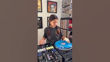 Thumbnail of Funky freestyle scratch 🔥🔥🔥  #djmichelle #scratch #scratchdj