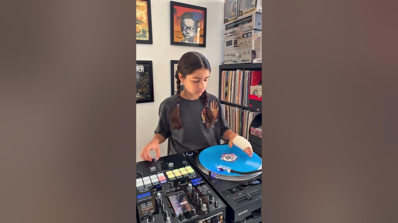 Funky freestyle scratch 🔥🔥🔥  #djmichelle #scratch #scratchdj
