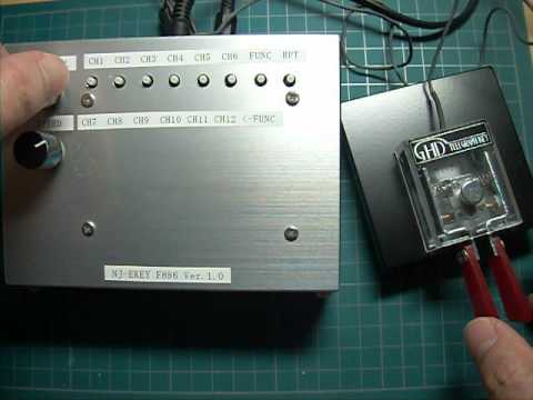 Electronic keyer using PIC16F886