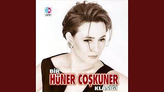 Yollarına Gül Döktüm