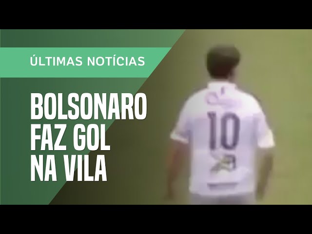 Bolsonaro faz gol com pé esquerdo em jogo beneficente de futebol